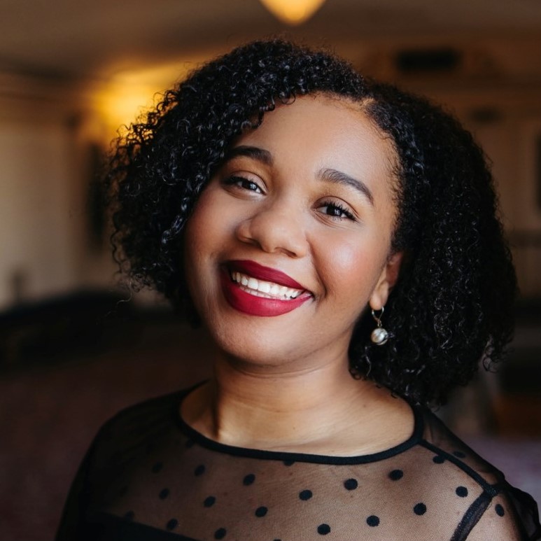 Jazmine Saunders